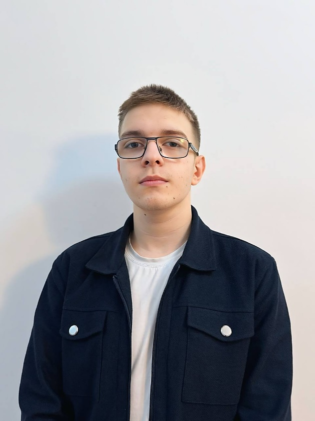 Шапаренков Илья Олегович
